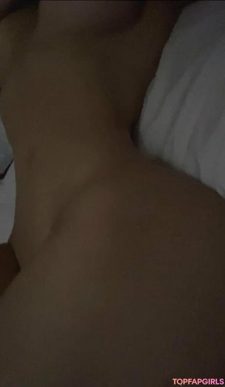 Rosiris nude leaked OnlyFans photo #14