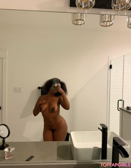 Missusblu nude leaked OnlyFans photo #99