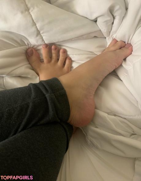 Kenziessmallfeet nude leaked OnlyFans photo #18