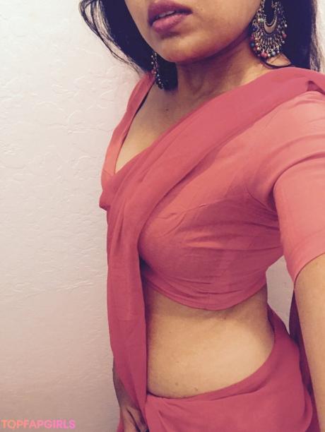 Pankhuri nude leaked OnlyFans photo #7