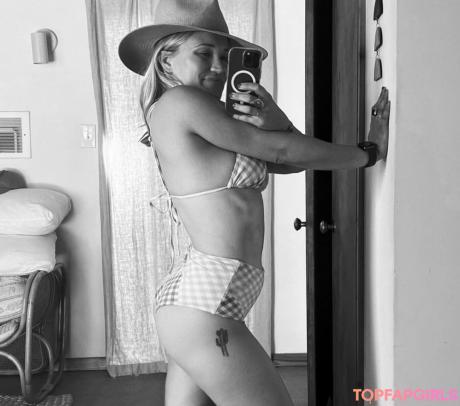 Emily nude leaked OnlyFans photo #135