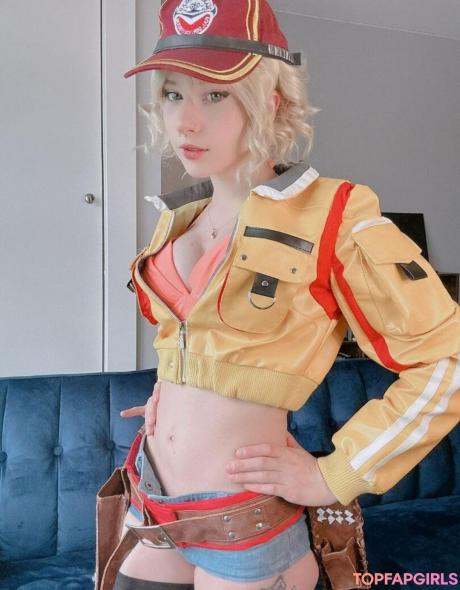_izzy_1014_cosplay_ nude leaked OnlyFans pic