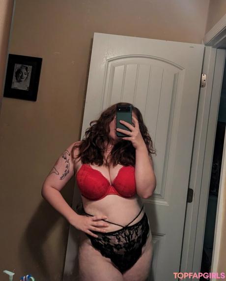 Peachpicnic nude leaked OnlyFans photo #2