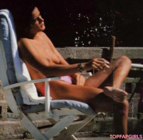 Royals nude leaked OnlyFans photo #8