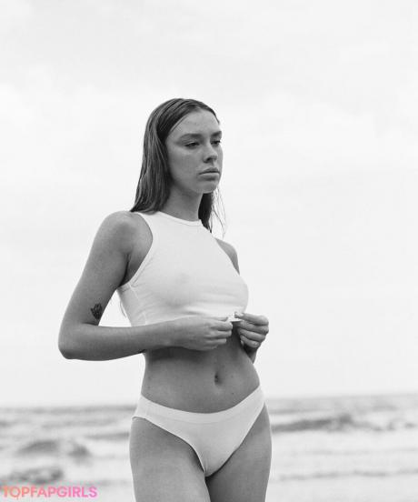 Michal nude leaked OnlyFans photo #18