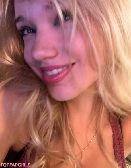 Mikahhlynn nude leaked OnlyFans photo #28