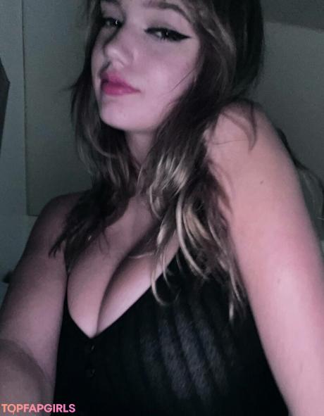 Mikahhlynn nude leaked OnlyFans photo #34