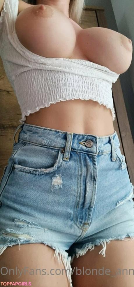 Anna nude leaked OnlyFans photo #73