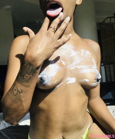Darling nude leaked OnlyFans photo #18