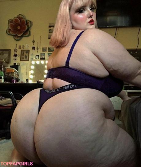 Animetiddiezluver nude leaked OnlyFans photo #11
