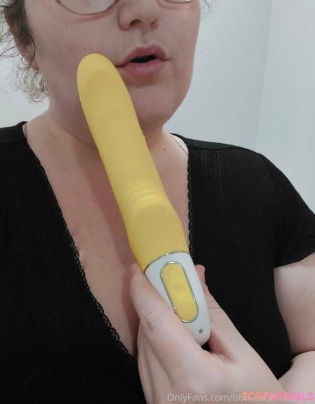 Bbw-sarahrose555 nude leaked OnlyFans photo #43