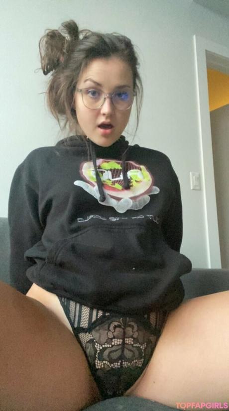 Amandaclaire18 nude leaked OnlyFans photo #73
