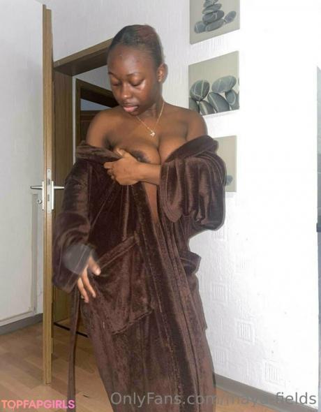 Maya-fields nude leaked OnlyFans photo #20