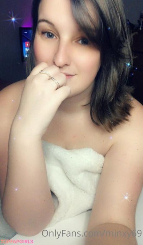 Babyminx692 nude leaked OnlyFans photo #21