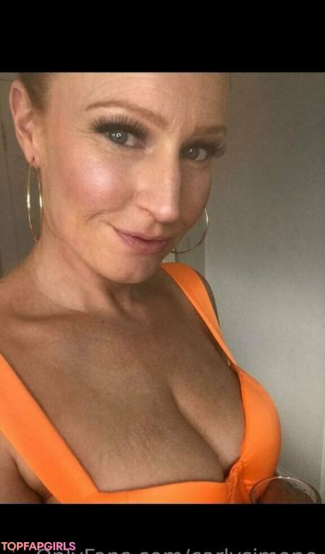 Carlysimone nude leaked OnlyFans photo #5