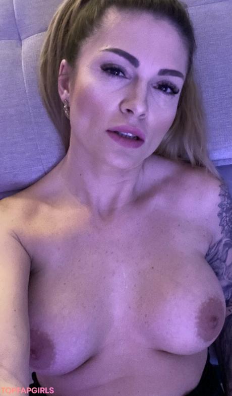 Sarah nude leaked OnlyFans photo #130