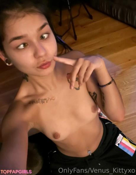 Venus_kittyxo nude leaked OnlyFans photo #19