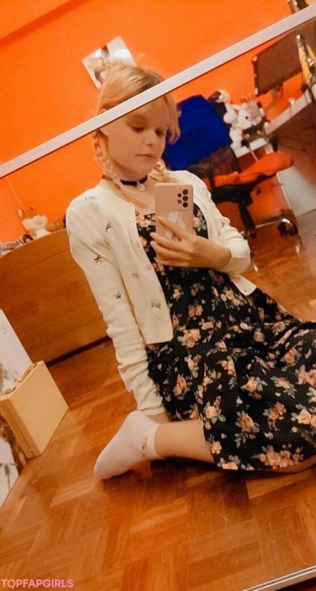 Mariikawa nude leaked OnlyFans photo #6