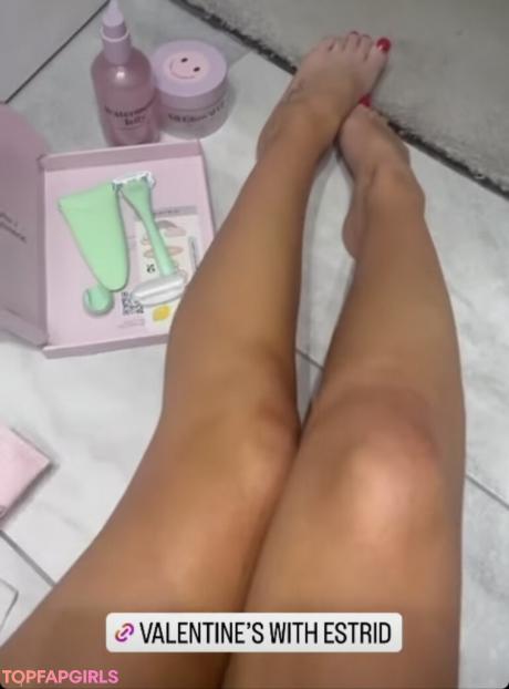 Chloe nude leaked OnlyFans photo #27