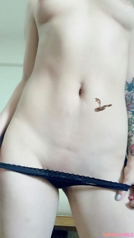 Lady nude leaked OnlyFans photo #293