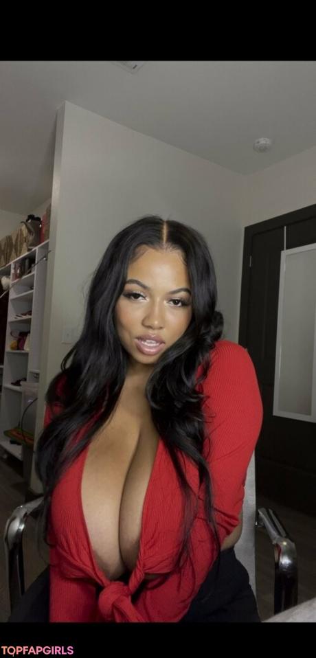 Spoiledlayla nude leaked OnlyFans photo #70