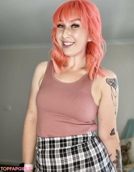 Home-alone-mum nude leaked OnlyFans photo #250