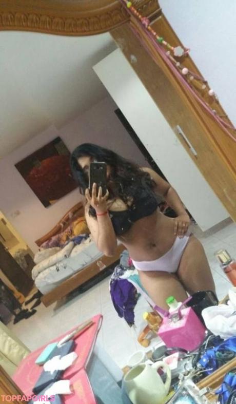 Indian nude leaked OnlyFans photo #179