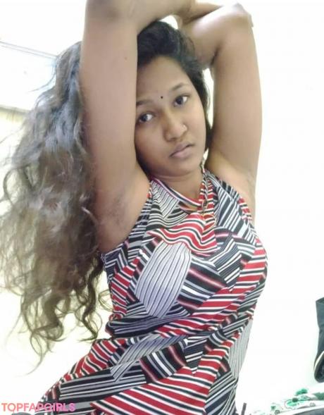 Indian nude leaked OnlyFans photo #34