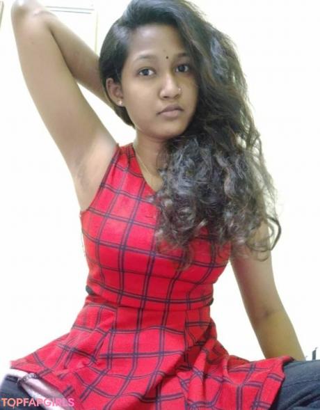 Indian nude leaked OnlyFans photo #49