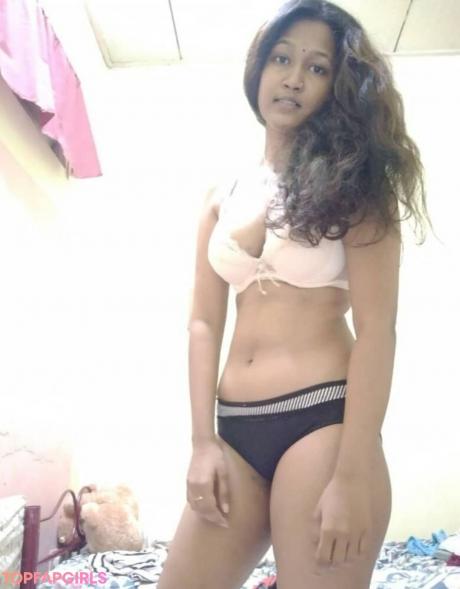 Indian nude leaked OnlyFans photo #50