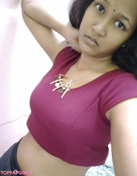 Indian nude leaked OnlyFans photo #67