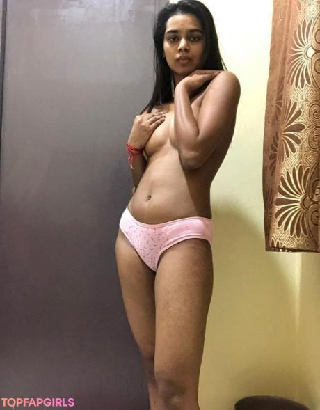 Indian nude leaked OnlyFans photo #96