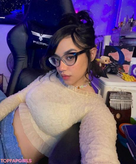 Itsqueennovaa nude leaked OnlyFans photo #67