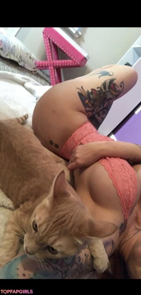Lauraluxfree nude leaked OnlyFans photo #33