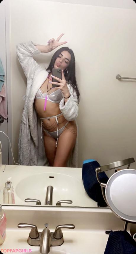 Gianna nude leaked OnlyFans photo #13