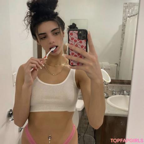 Gianna nude leaked OnlyFans photo #14