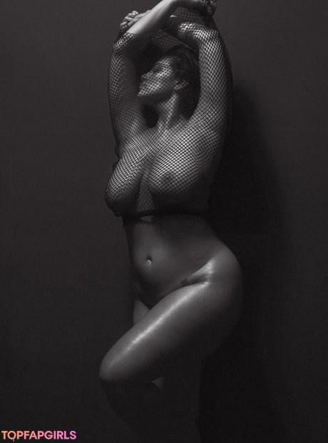 Ashley nude leaked OnlyFans photo #9