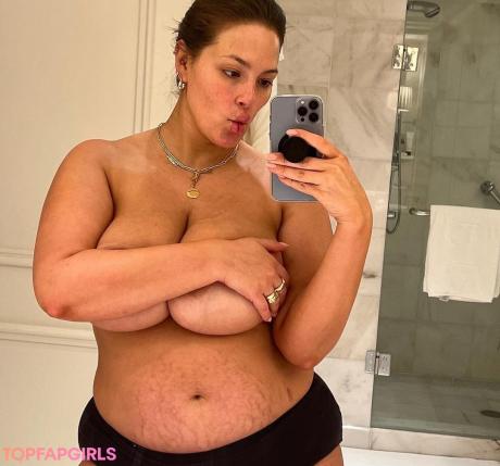Ashley nude leaked OnlyFans photo #22