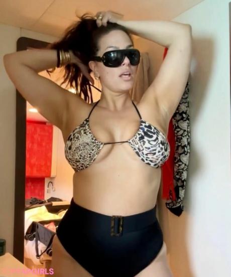 Ashley nude leaked OnlyFans photo #511