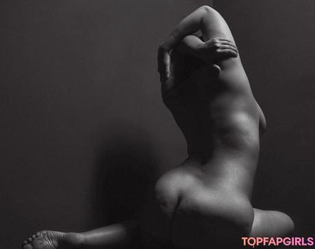 Ashley nude leaked OnlyFans photo #6