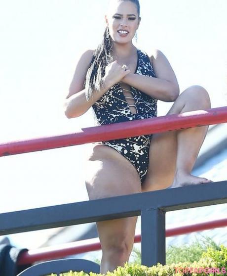 Ashley nude leaked OnlyFans photo #82
