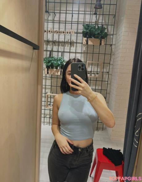 Babyamaliaa nude leaked OnlyFans photo #3