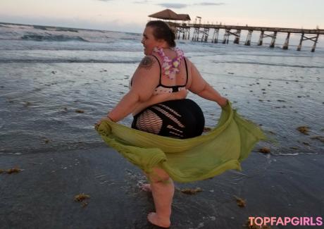 Bbw4red20 nude leaked OnlyFans photo #10