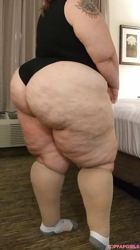 Bbw4red20 nude leaked OnlyFans photo #17