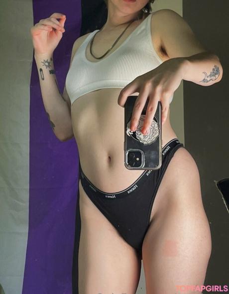 Mar.lotov nude leaked OnlyFans photo #1