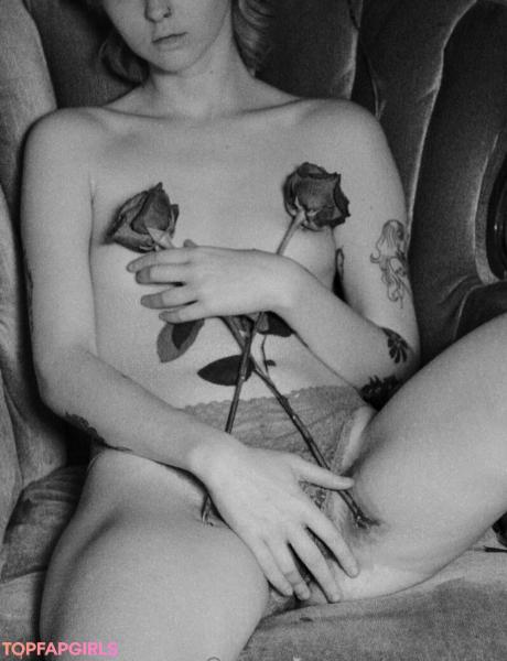 Mar.lotov nude leaked OnlyFans photo #22