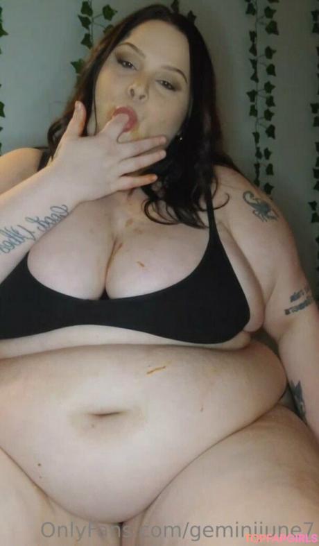 Geminijune7 nude leaked OnlyFans photo #18