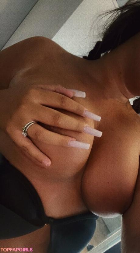 Madixmcc nude leaked OnlyFans photo #51