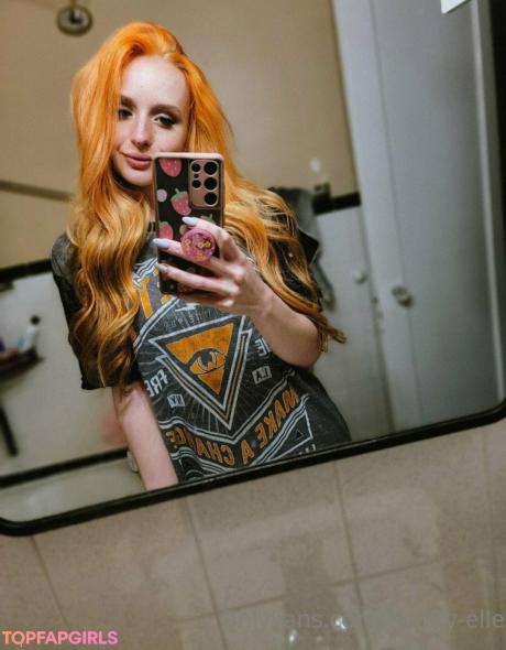 Elle nude leaked OnlyFans photo #11