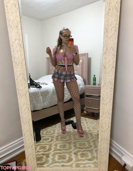 Kagneylinn nude leaked OnlyFans photo #74